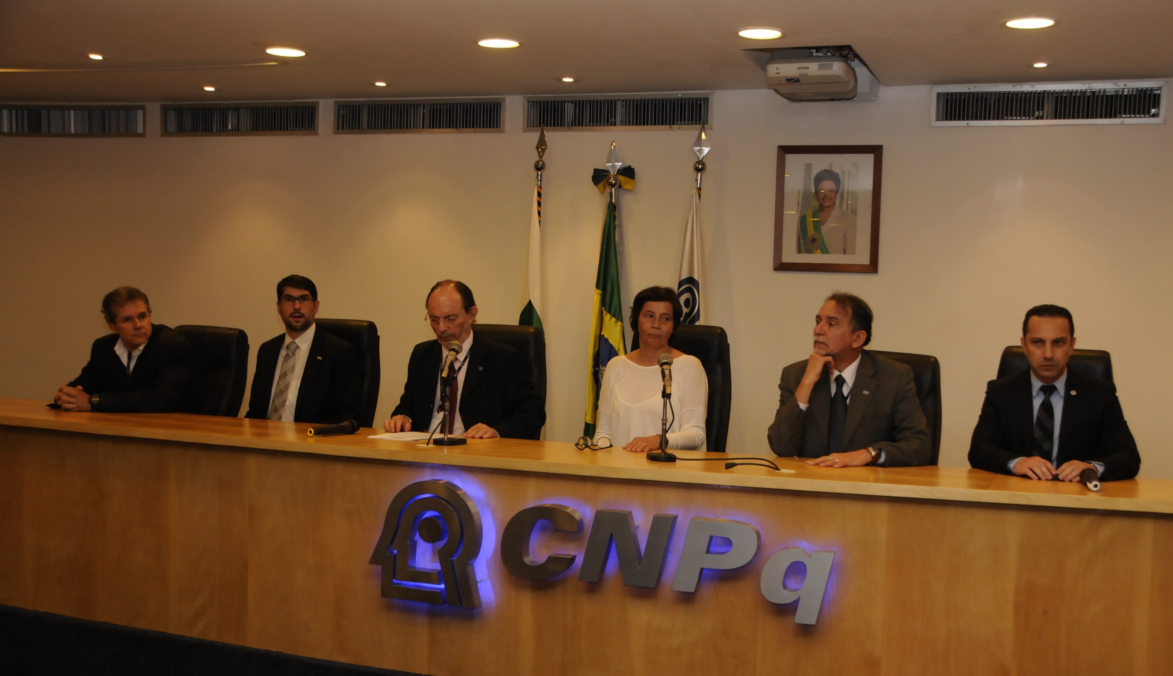  CNPq comemora 64 anos com homenagem a servidores